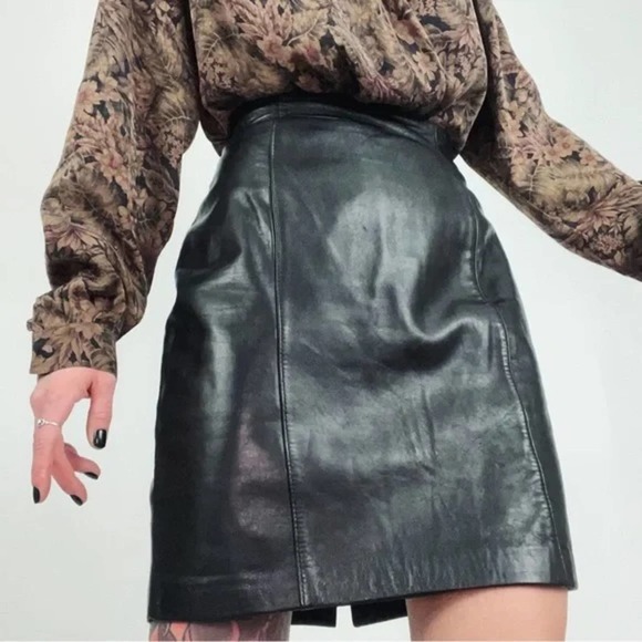Paris Sport Club Dresses & Skirts - Paris Sport Club Vintage leather skirt size 11 / 12